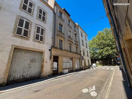 entrepôt 500 m² metz