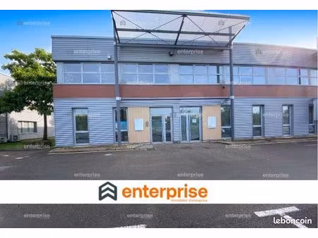 local d'activité 202 m²
