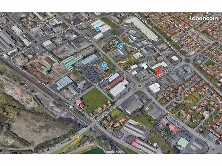 local commercial 203 m²