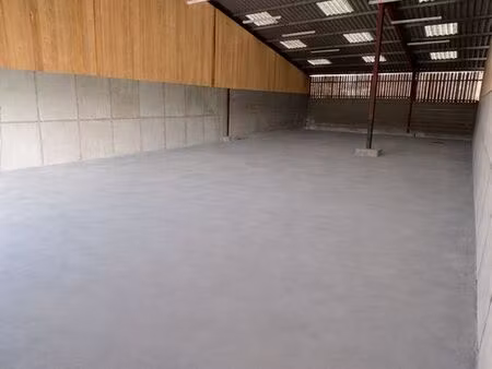 local 170m² niderviller