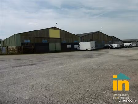 local commercial 4 300 m²