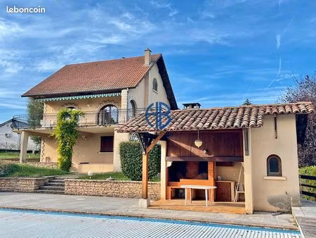 propriété 10 pièces 365 m²