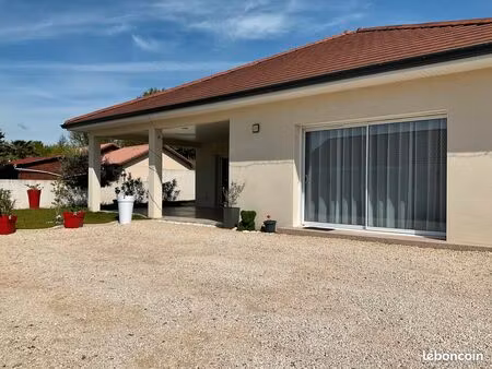 maison individuelle plain-pied  123 m2