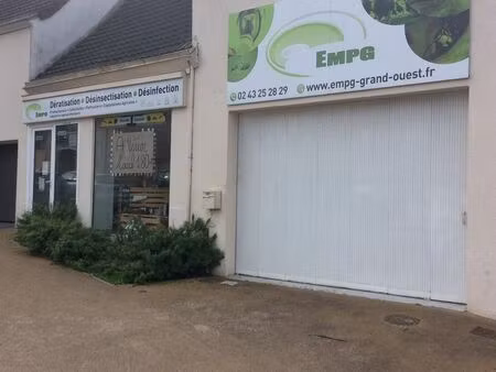 local commercial à louer 180m2 à la bazoge