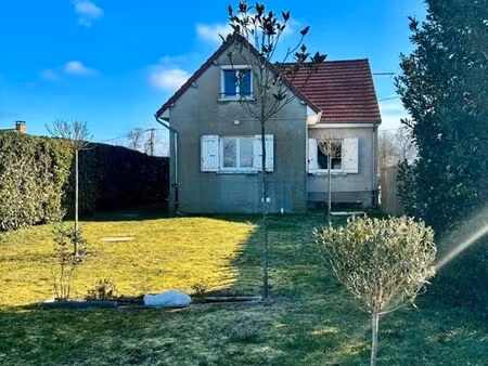 maison 6 pièces 105 m²