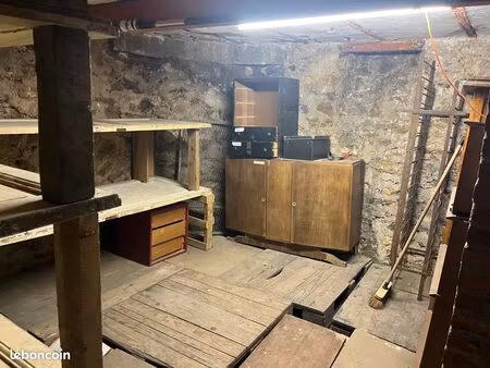 cave très saine métro belleville