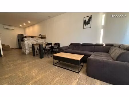 maison de village de 88 m2 avec cours de 10m2 au calme et vue dégagée