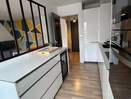 appartement t3 meublé 65m2 quartier pradelle avec balcon