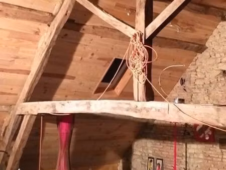 maison de village ancienne entièrement rénovée en 2020 dans quartier très calme  201 m2 et