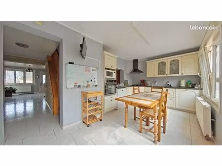 maison 3 pièces 110 m²