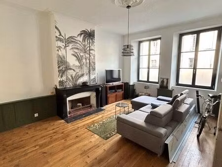 maison 9 pièces 206 m²