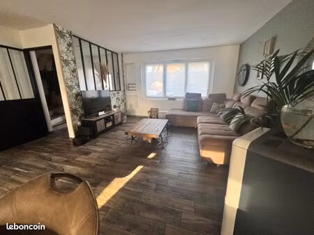 charmante maison entièrement rénovée