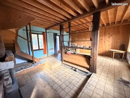 maison 4 pièces 85 m²