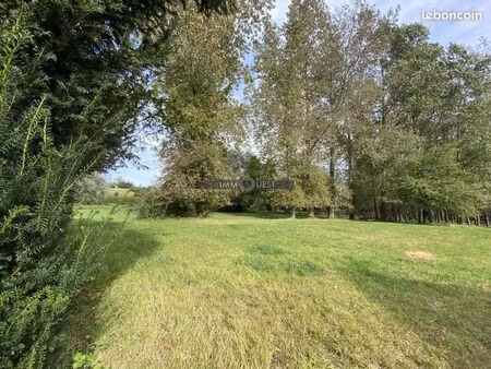 terrain 1 300 m² fruges