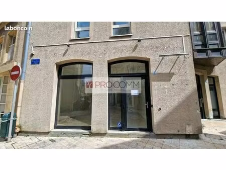 local commercial 78 m²
