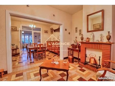 maison 5 pièces 115 m²