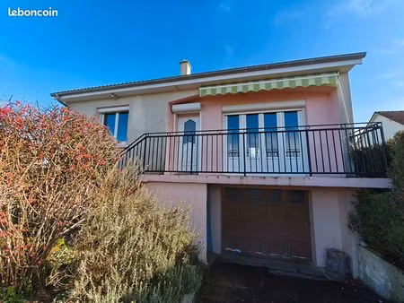 pavillon 3 pièces 64 m²