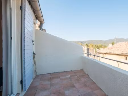 appartement t2 40m2 en duplex avec terrasse