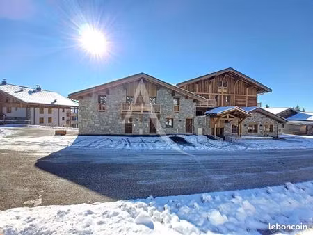 appartement 1 pièce 44 m²