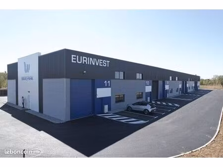 local d'activité 168 m²