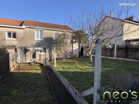 maison 4 pièces 77 m²