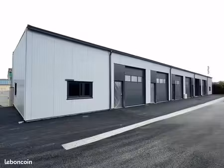 a louer lons entrepôts neufs 60 et 120 m²
