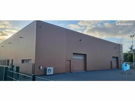 local 1300 m² le mans