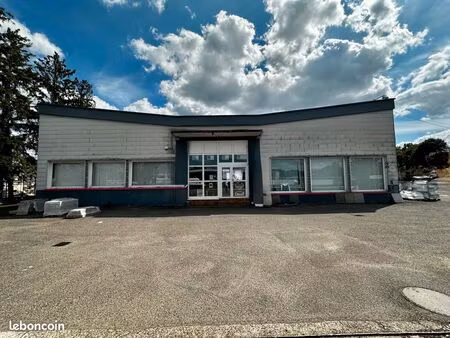 local 1400 m² reichstett