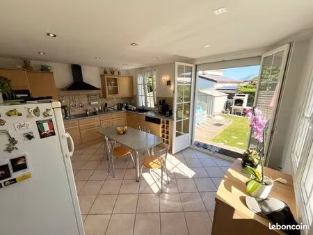 maison échirolles commanderie