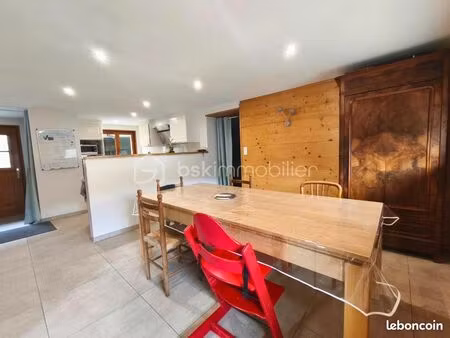 ferme 5 pièces 180 m²
