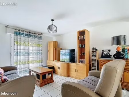 maison 104 m2. 4 chambres