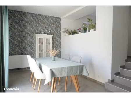 maison de village à lentilly