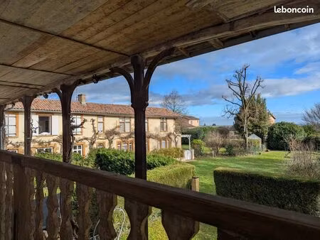 propriété 4 pièces 125 m²