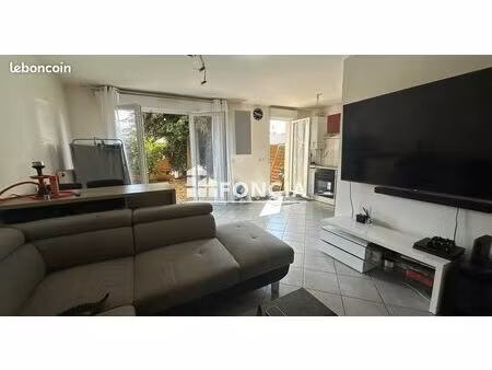 3p duplex avec jardin et 2 parkings extérieurs