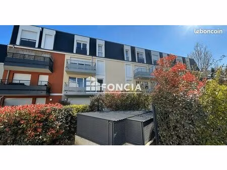 beau 3p avec balcon dans résidence proche gare avec parking double