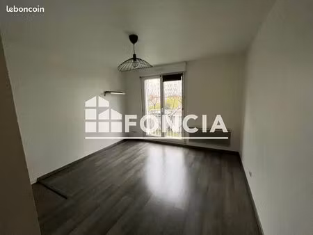 studio 1 pièce 20 m²