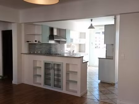 triplex 7 pièces 160 m²