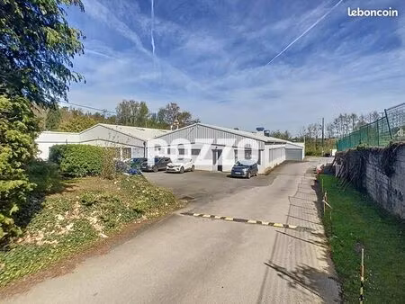 local industriel 1 300 m²