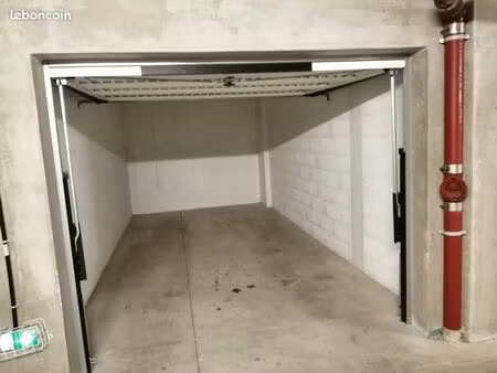 garage-box de 16 m2 - 1° sous-sol sécurisé  avenue françois mitterrand 67200 strasbourg