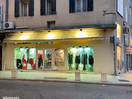 pas de porte avec bail tous commerces