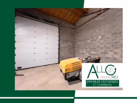 local industriel 93 m²