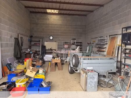 parking/box 45 m² les sables d olonne