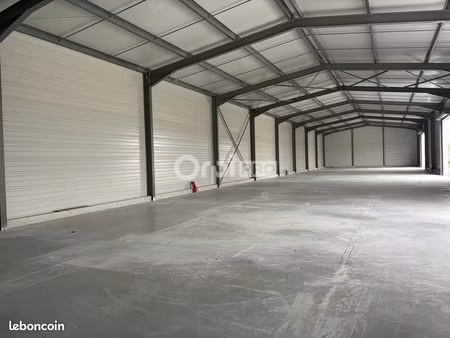 local commercial 230 m²