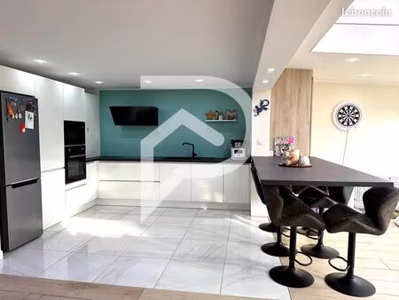 maison 5 pièces 115 m²