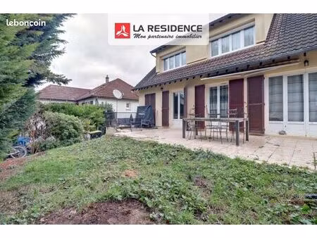 appartement 5 pièces 78 m²