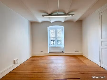 bureau a louer