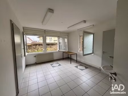 local 68 m² steinbourg