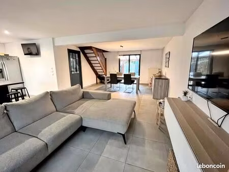 maison 4 pièces 95 m²