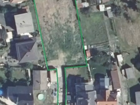 terrain libre de constructeur