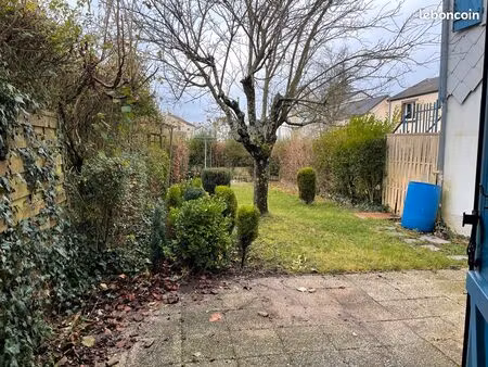 logement semi individuel de 2 pièces 55 m2 avec jardin